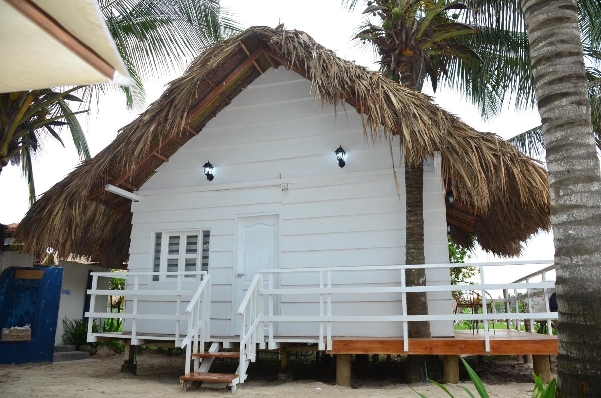 Marine Beach Club & Hotel By Tequendama Tierra Bomba Exterior photo