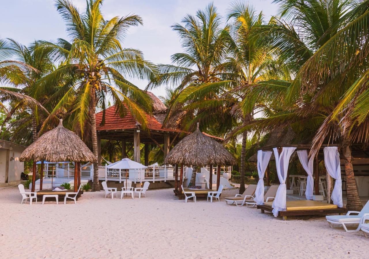Marine Beach Club & Hotel By Tequendama Tierra Bomba Exterior photo